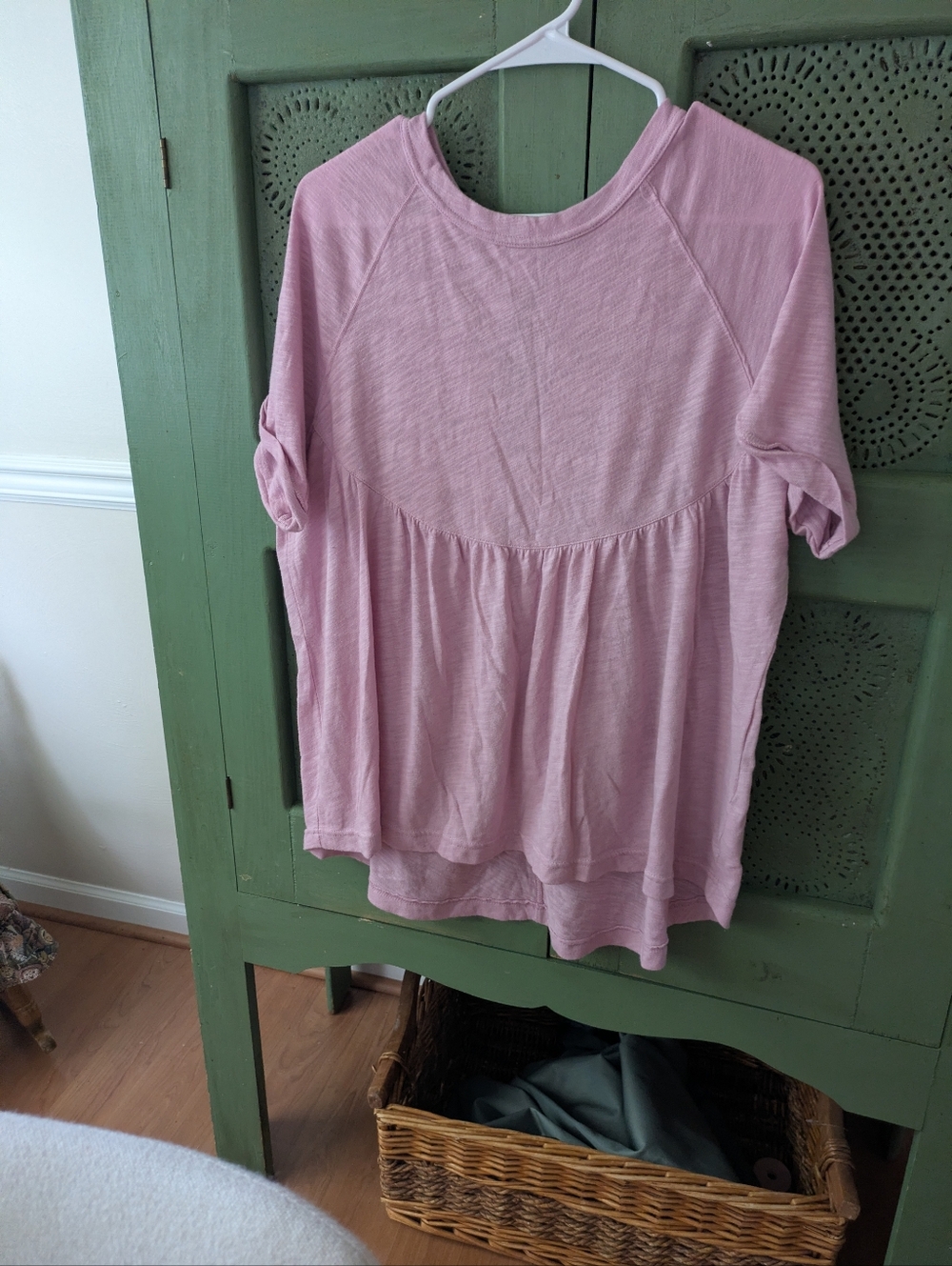 American Eagle Women's Pink Peplum-Style Short Sleeve Top